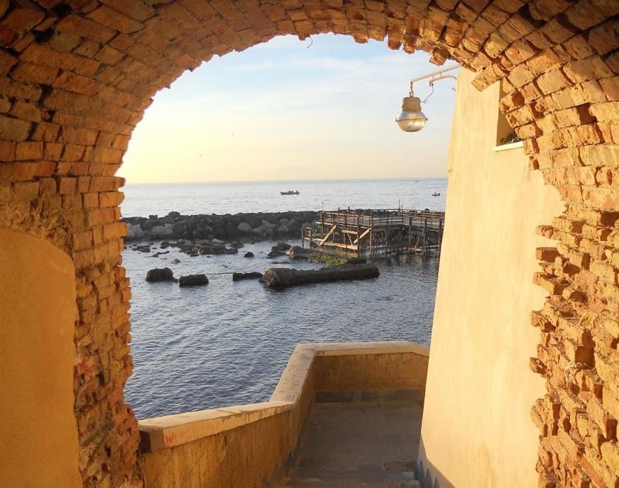 La Casetta Di Posillipo Napoli Bagian luar foto